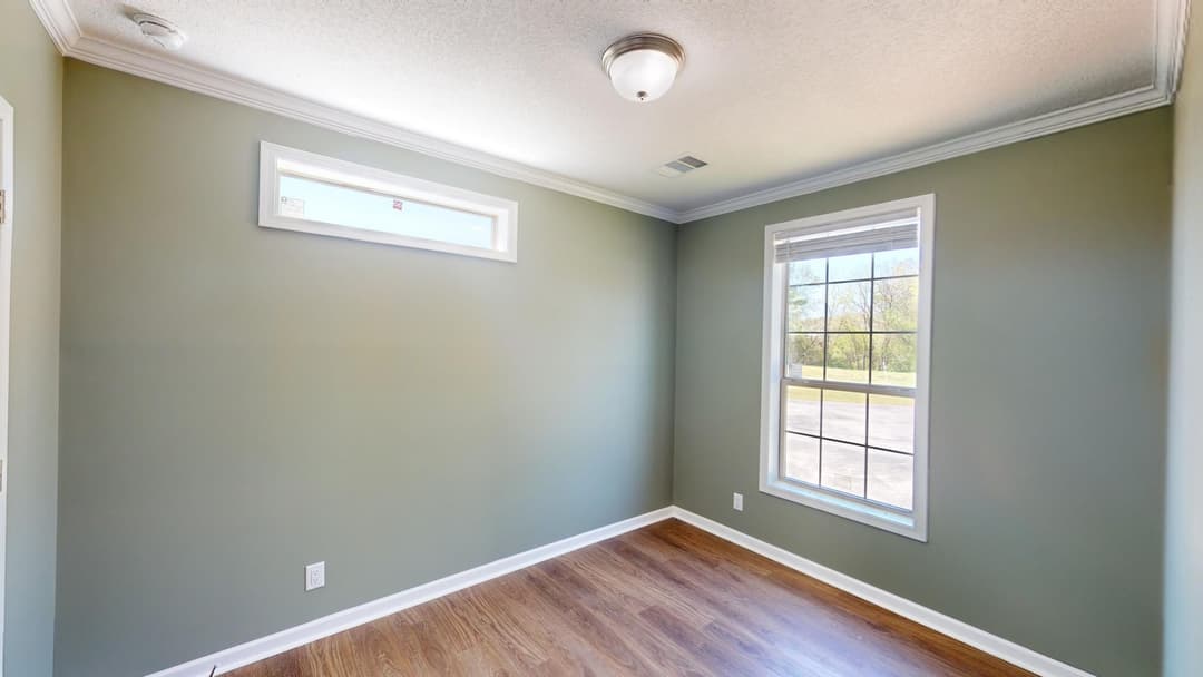 Lakeview bedroom home features