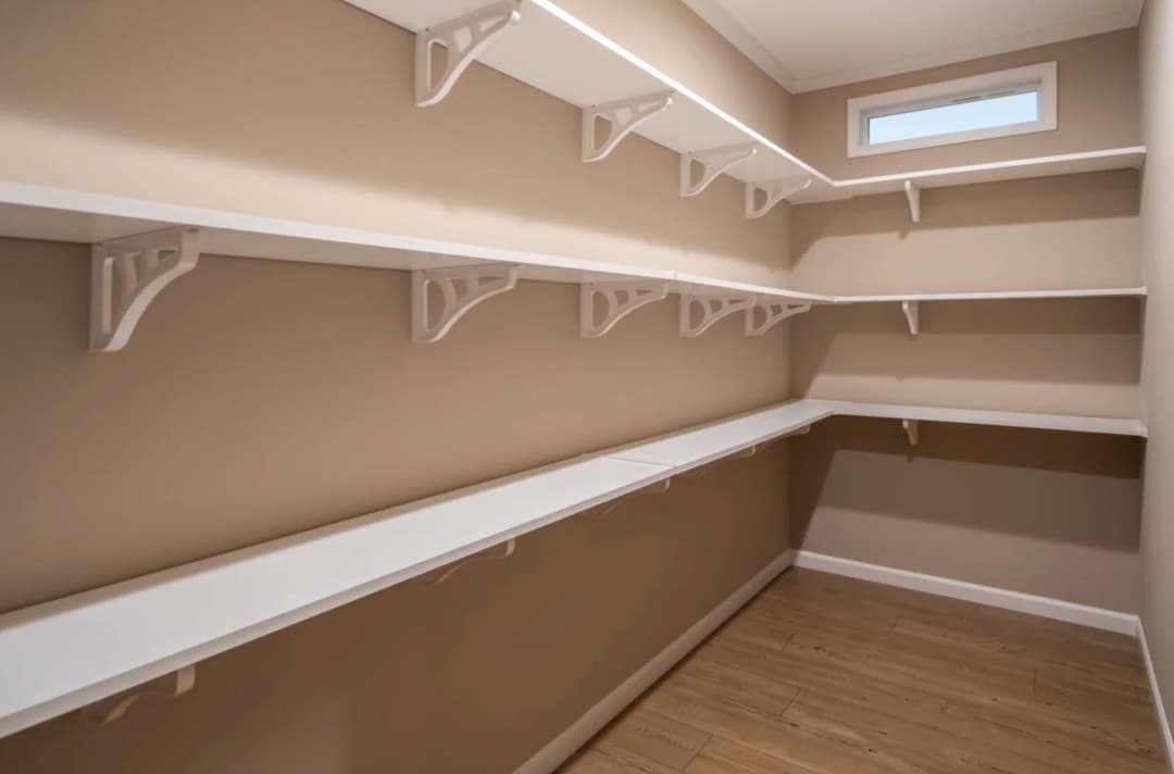 The mclemore interior home features