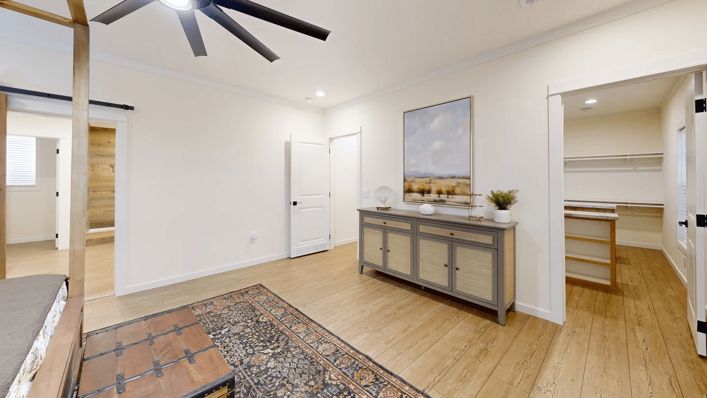 The rocking chair (biloxi) bedroom home features