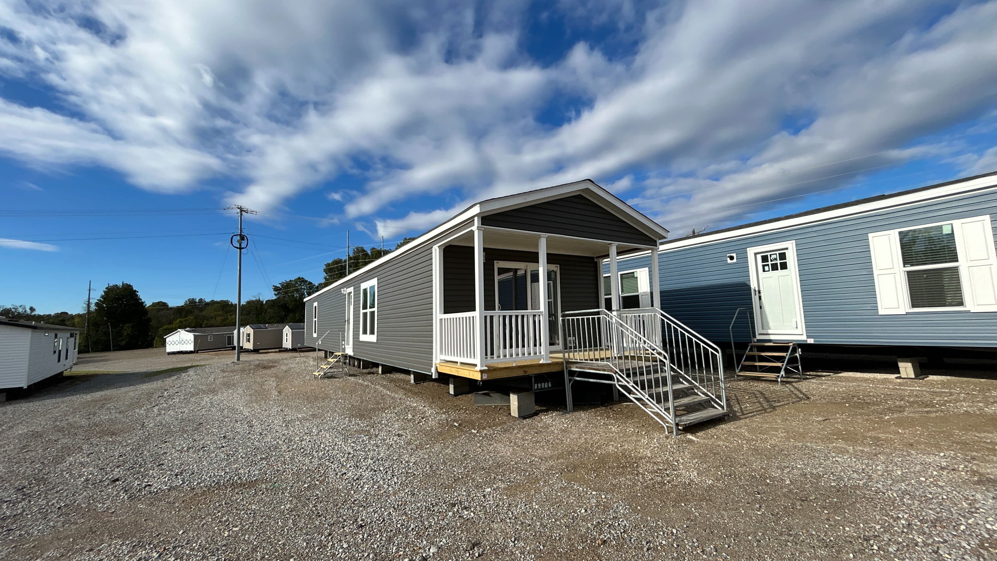 Lodge ii  exterior home features