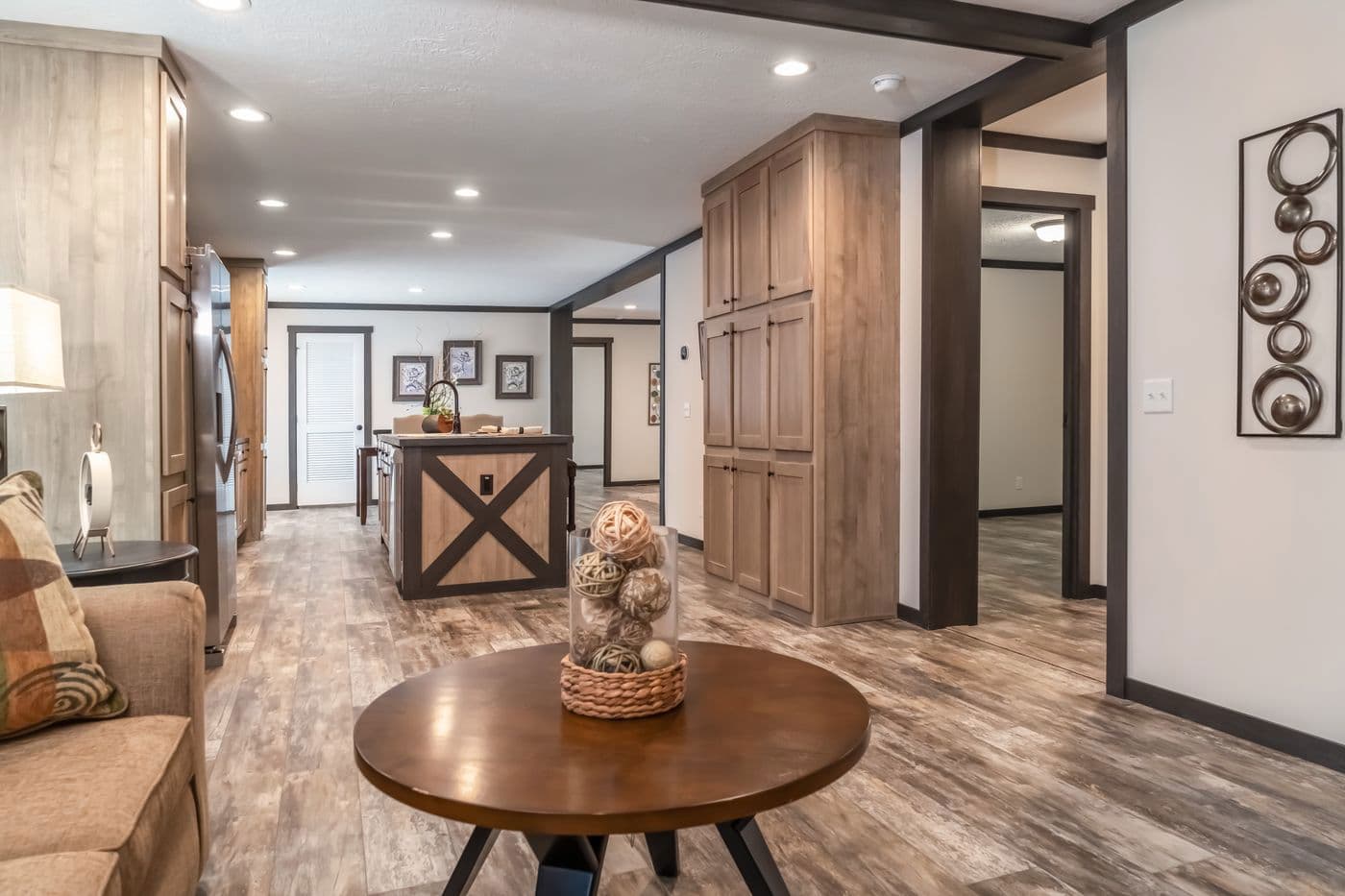 Boujee 2 interior home features