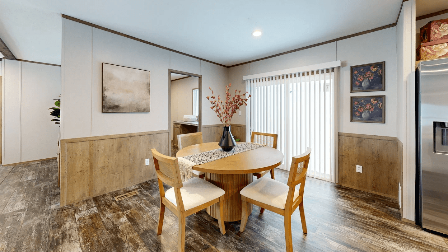 Bella vista interior home features