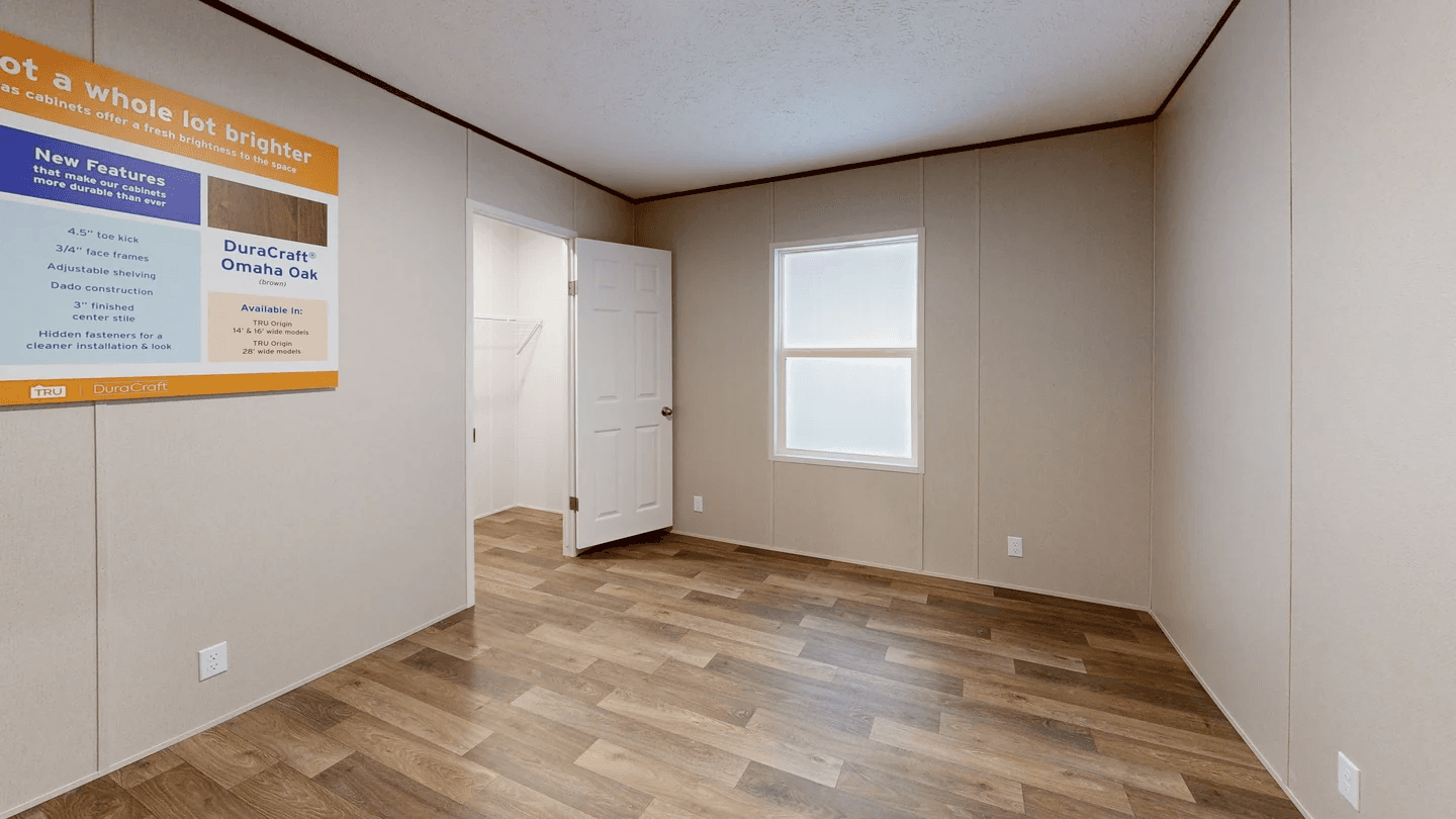 Sycamore (biloxi) bedroom home features