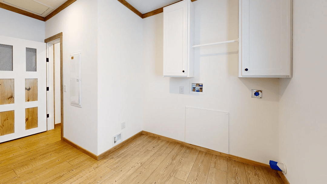 The reed (biloxi) interior home features