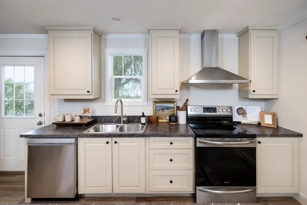 Shout kitchen home features