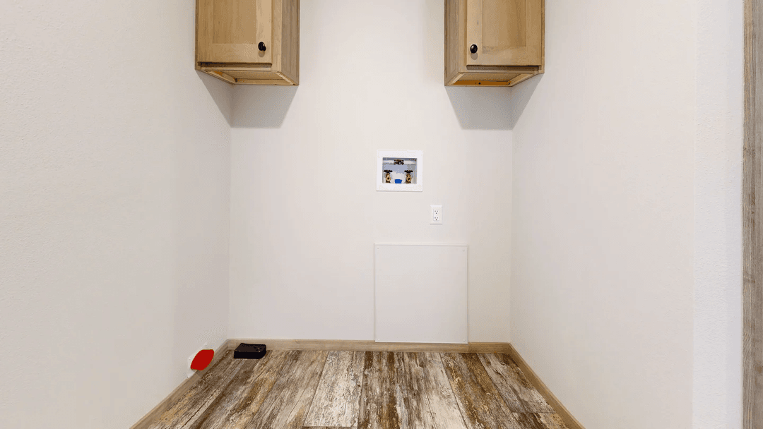 Boujee premier (biloxi) interior home features