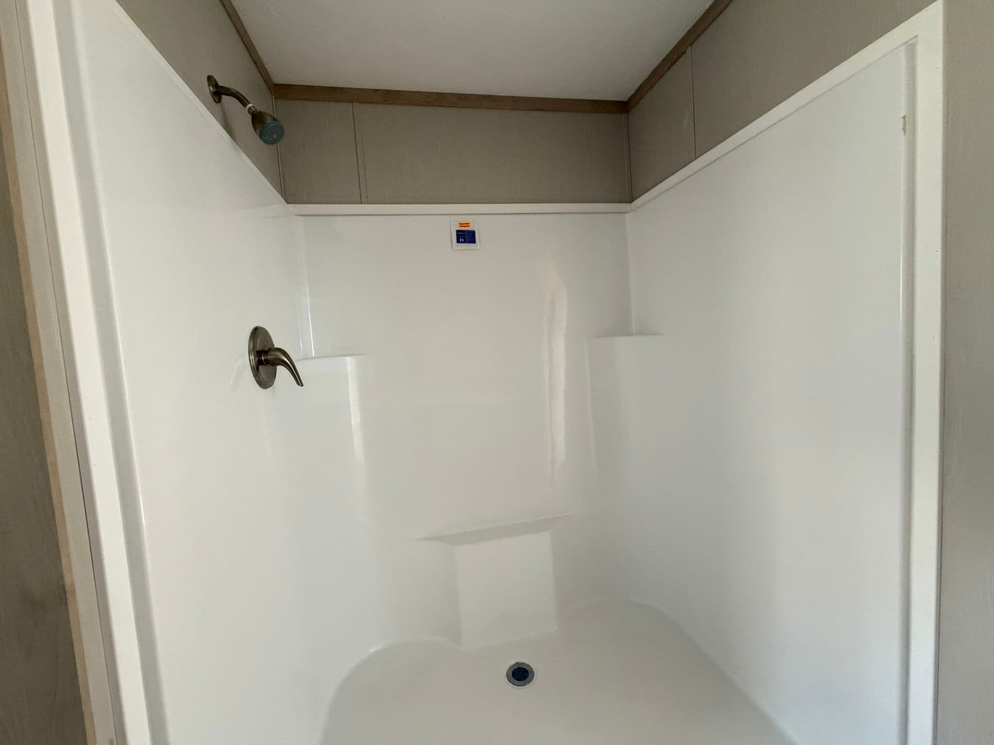 Summit bathroom home features