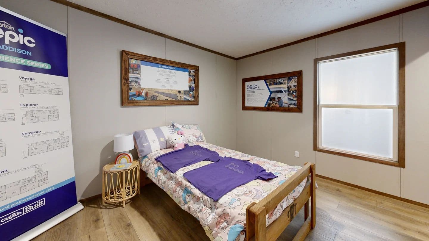 Sevier (biloxi) bedroom home features