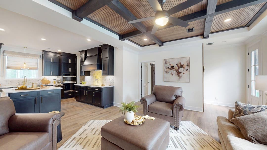 The tollison creek (biloxi) interior home features