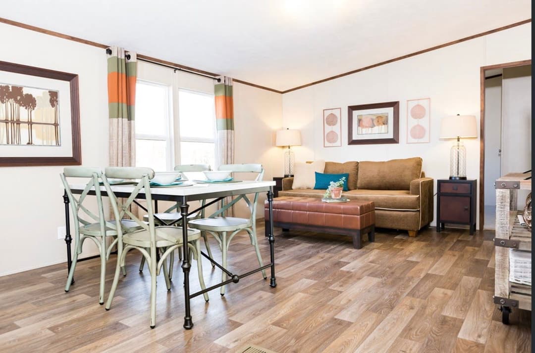 Marvel 4 (wind zone 2) interior home features