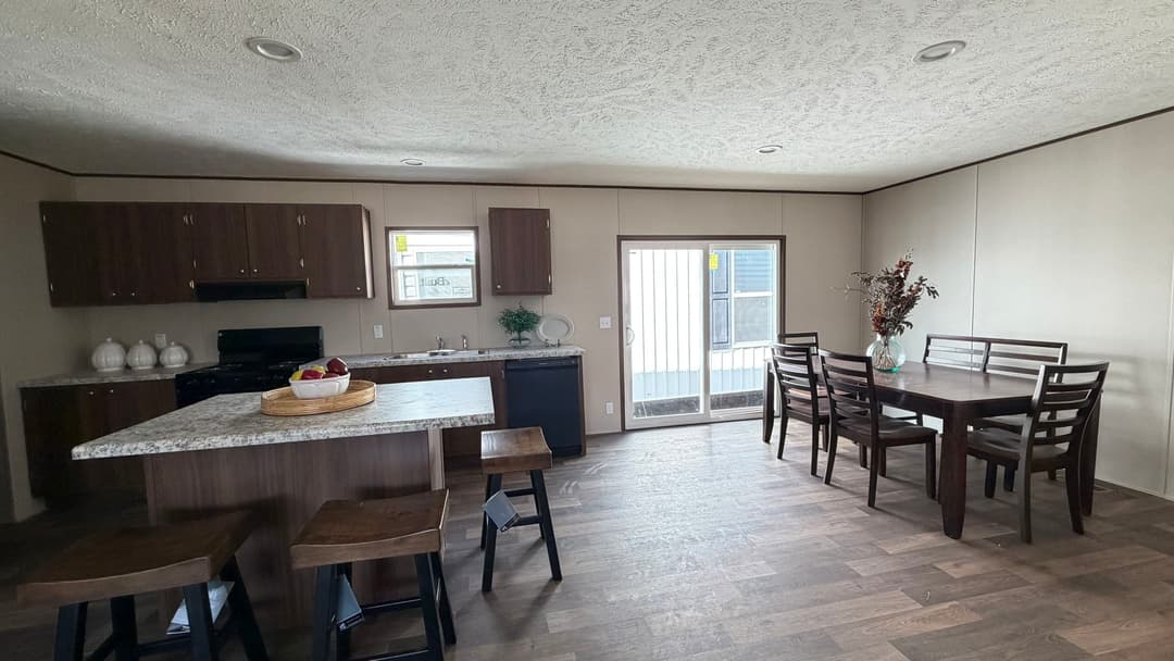 Redwood interior home features