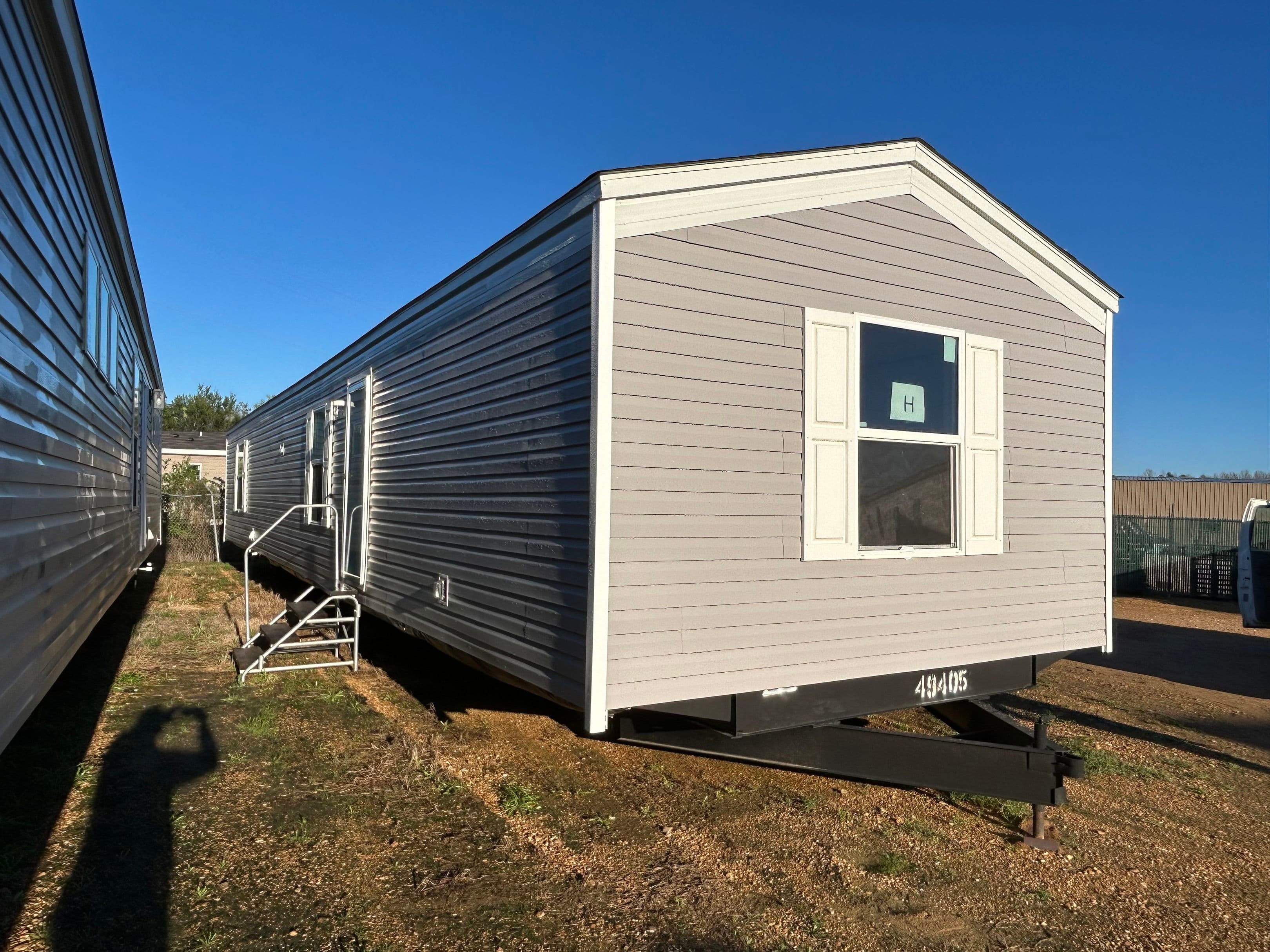 Delight elevation and exterior home features