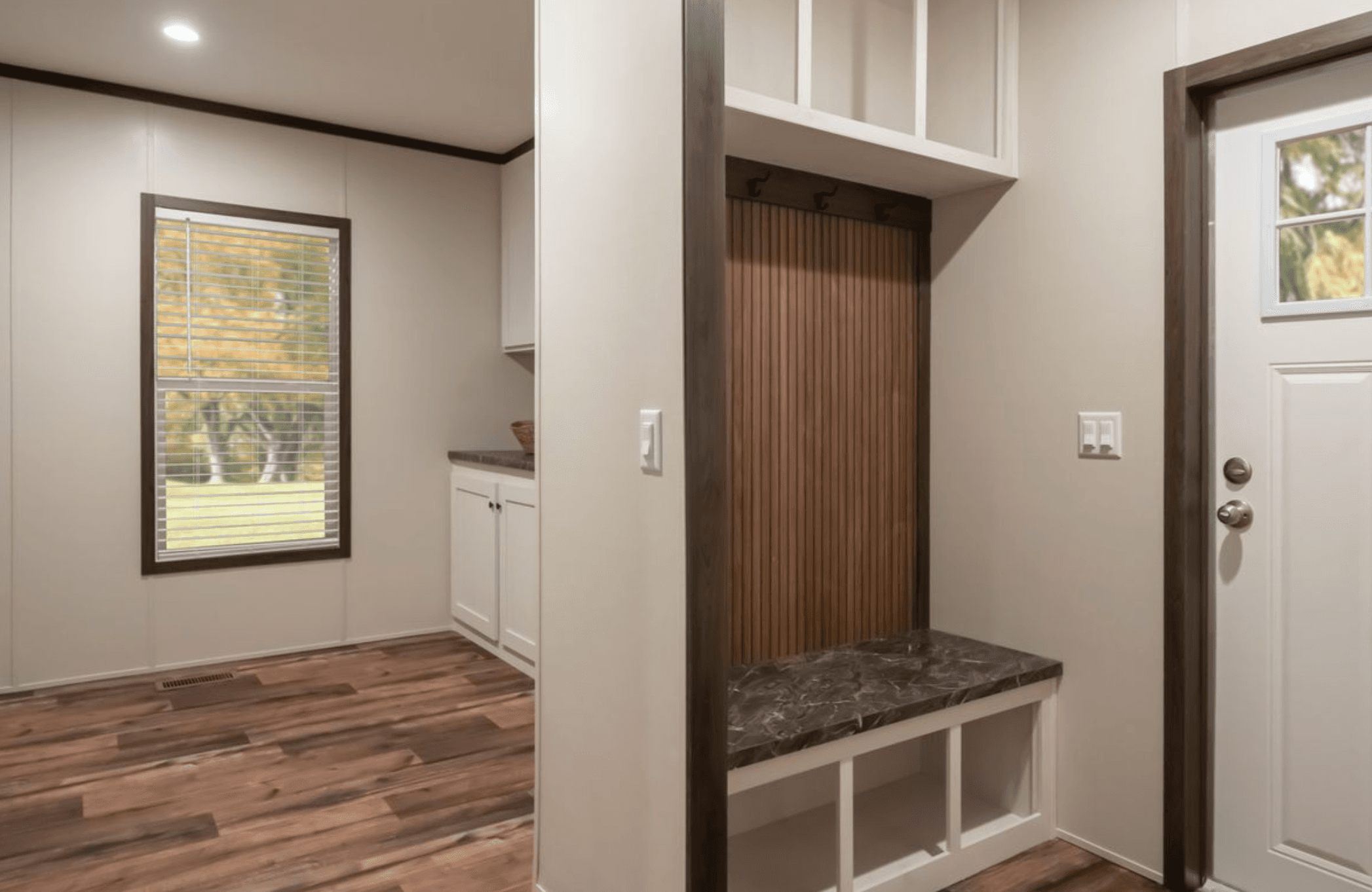 Mountain view interior home features