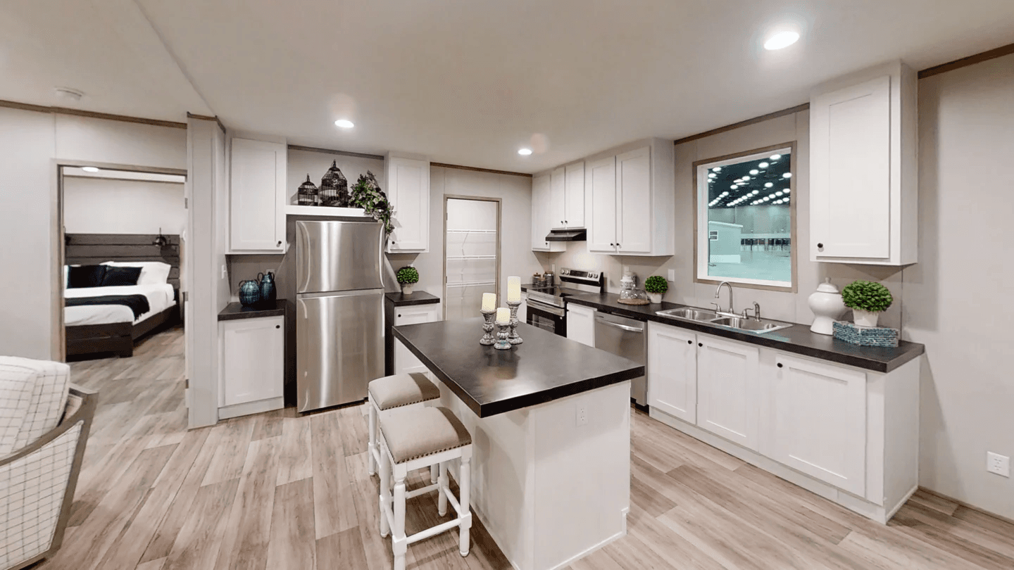 Aspire interior and hero home features