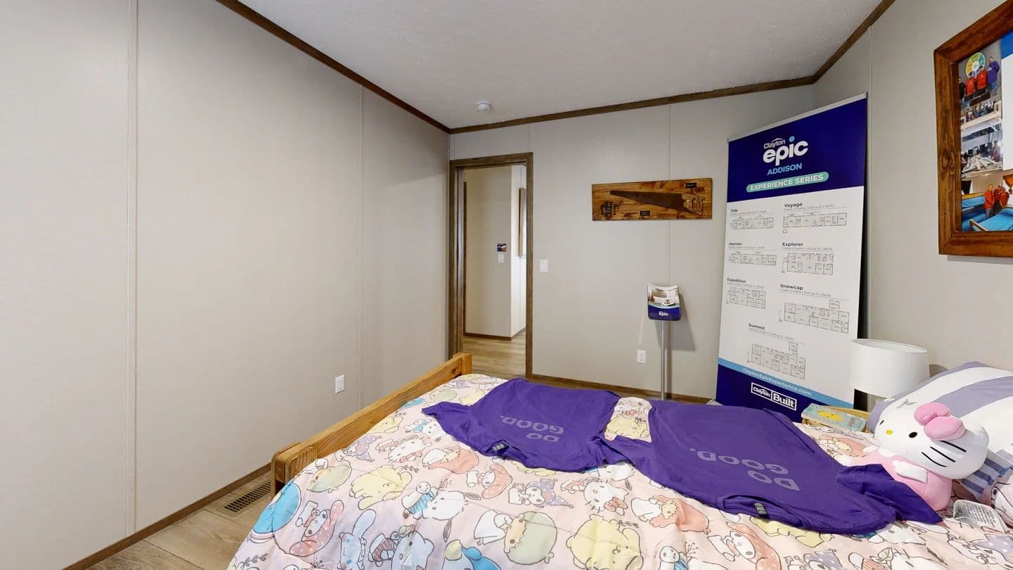 Sevier (biloxi) bedroom home features