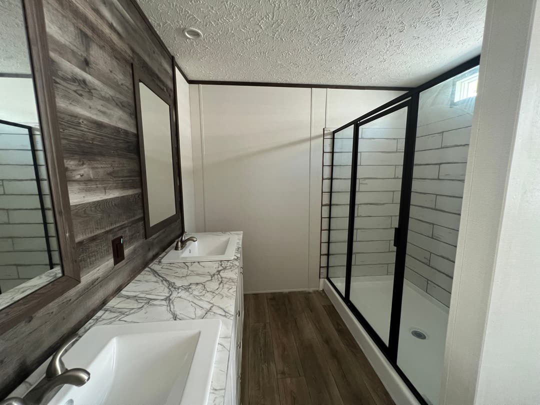 The lodge bathroom home features