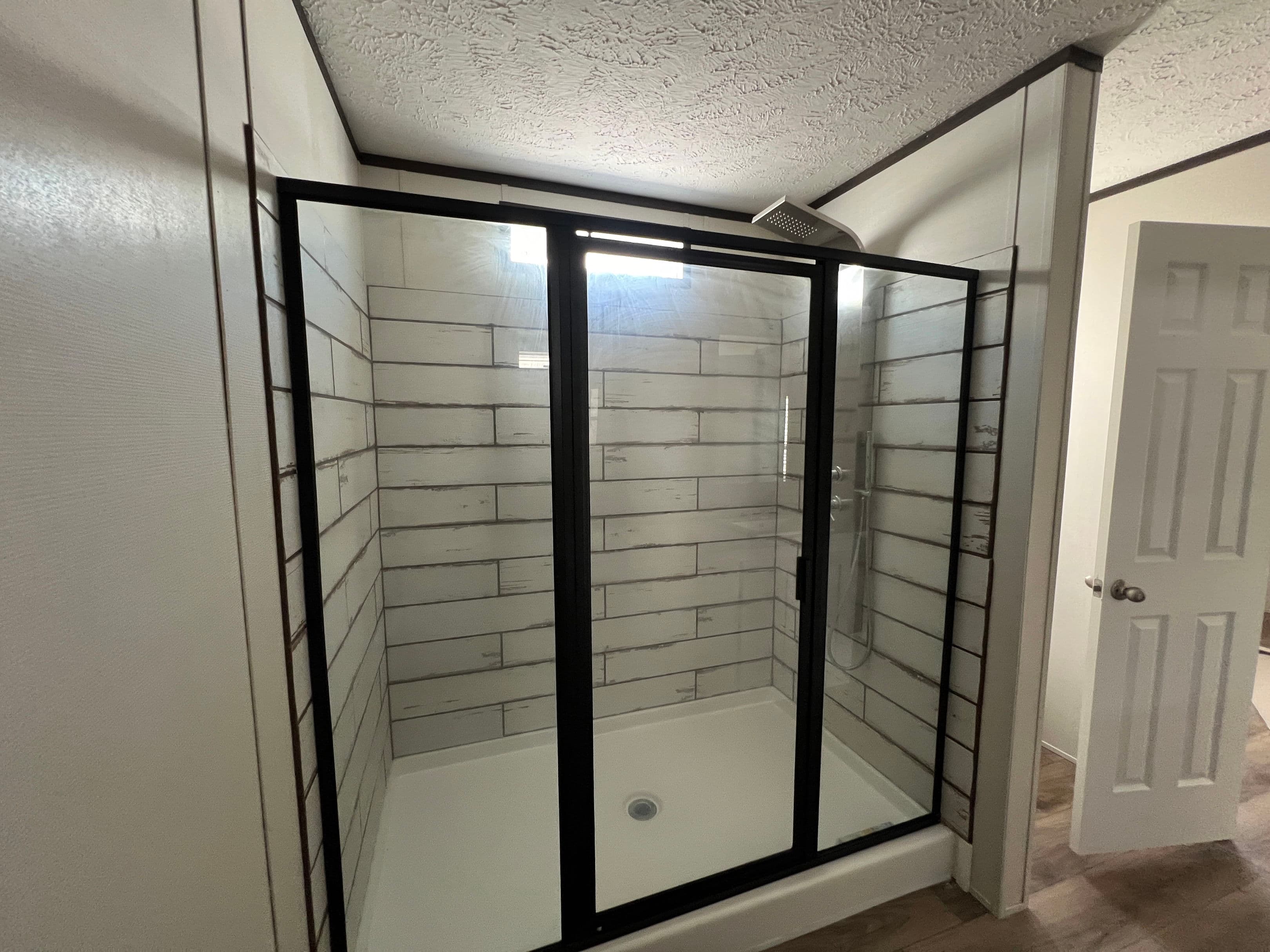 The lodge bathroom home features