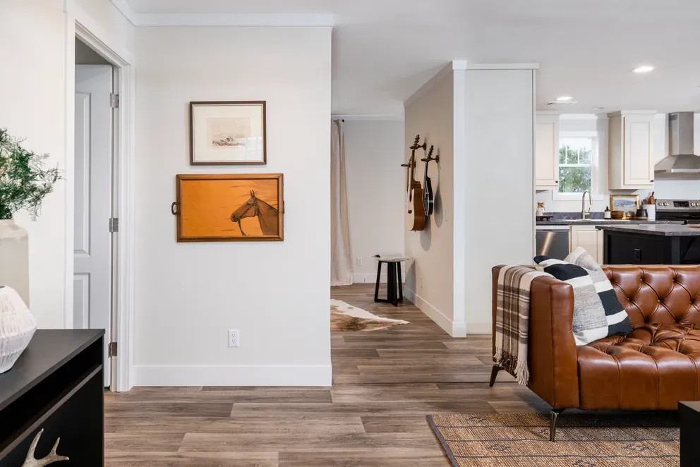 Shout interior home features