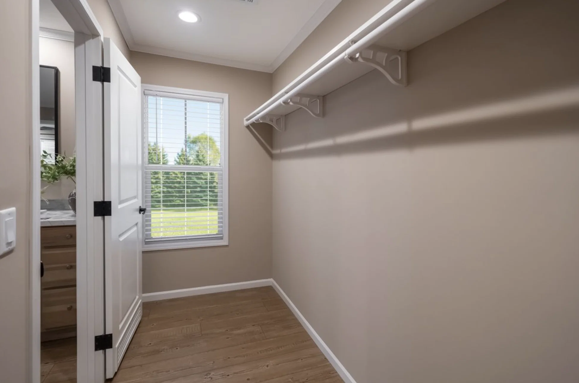 The mclemore bedroom home features