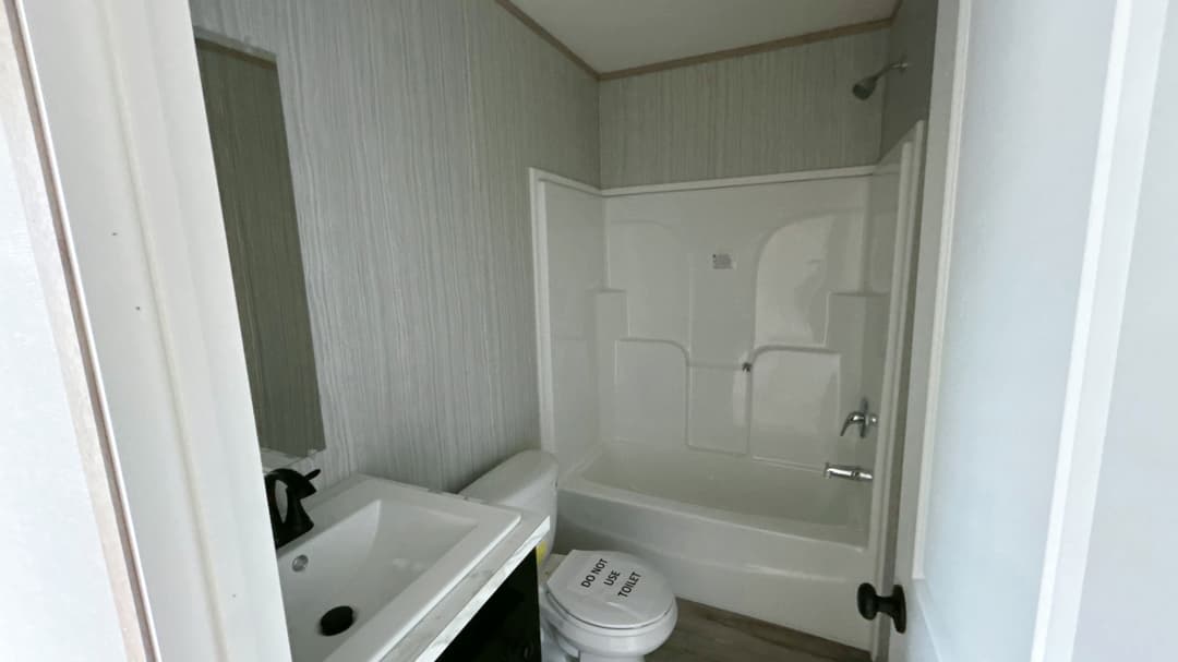 Jewel bathroom home features