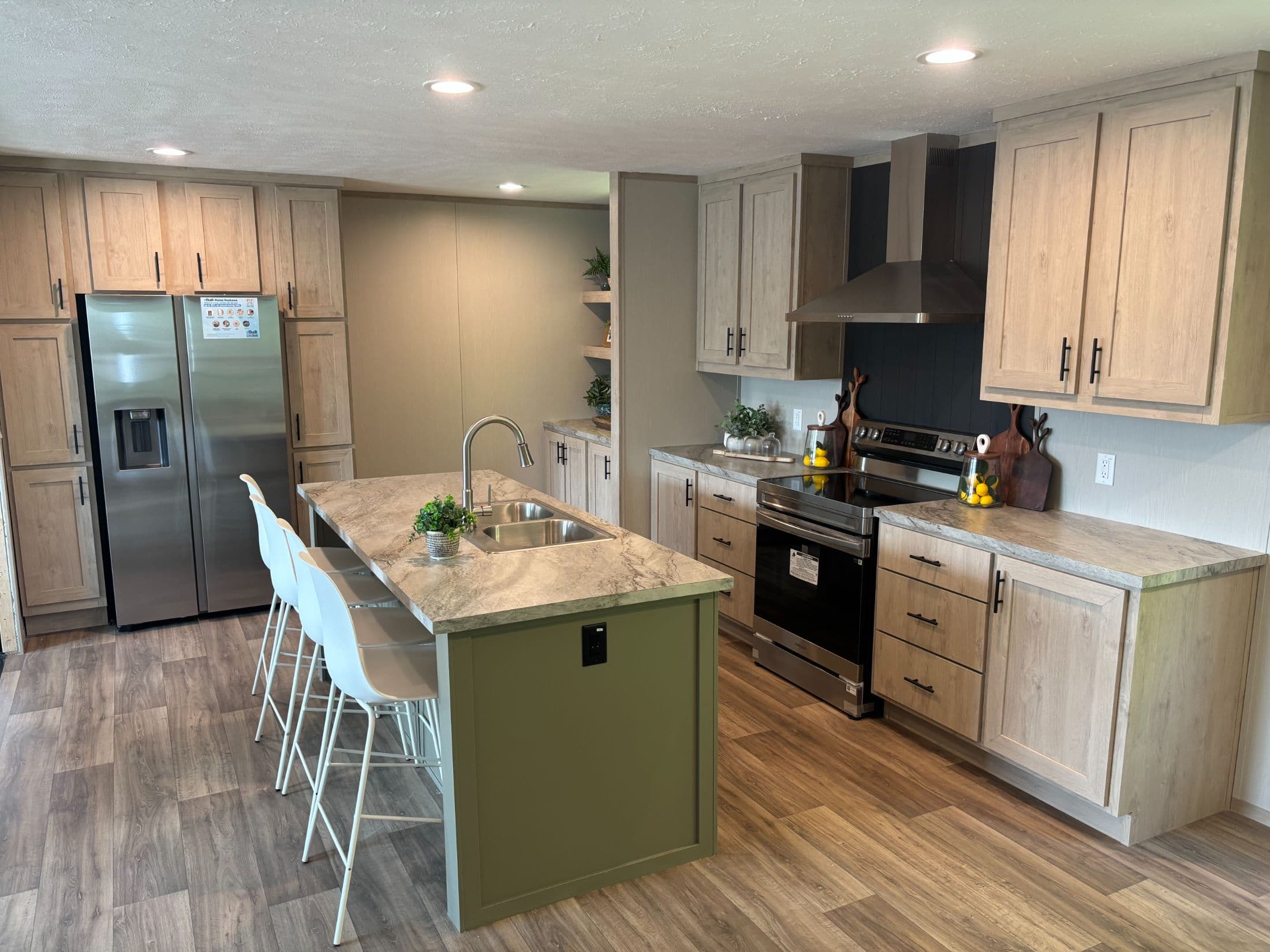 Crockett kitchen home features