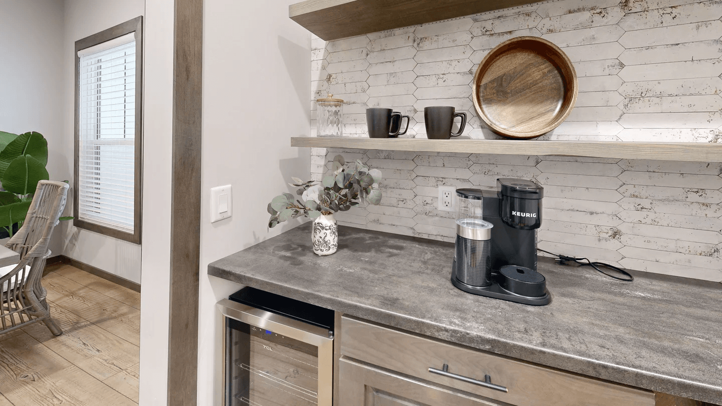 The keep (biloxi) interior home features