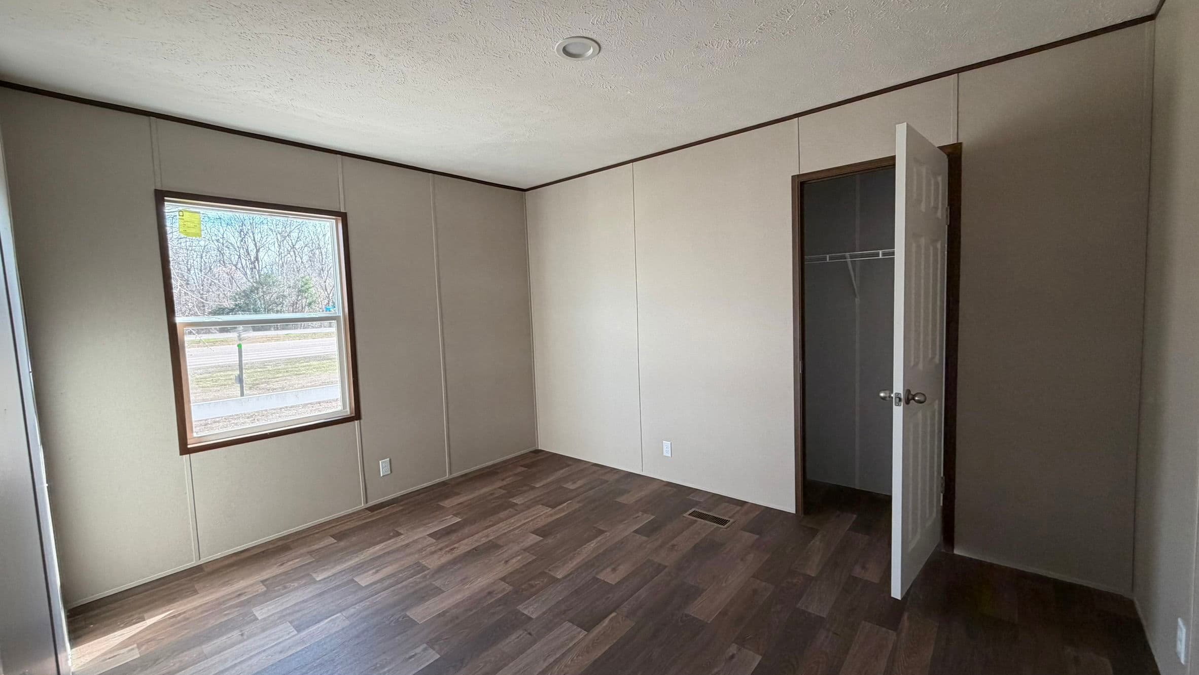 Redwood bedroom home features