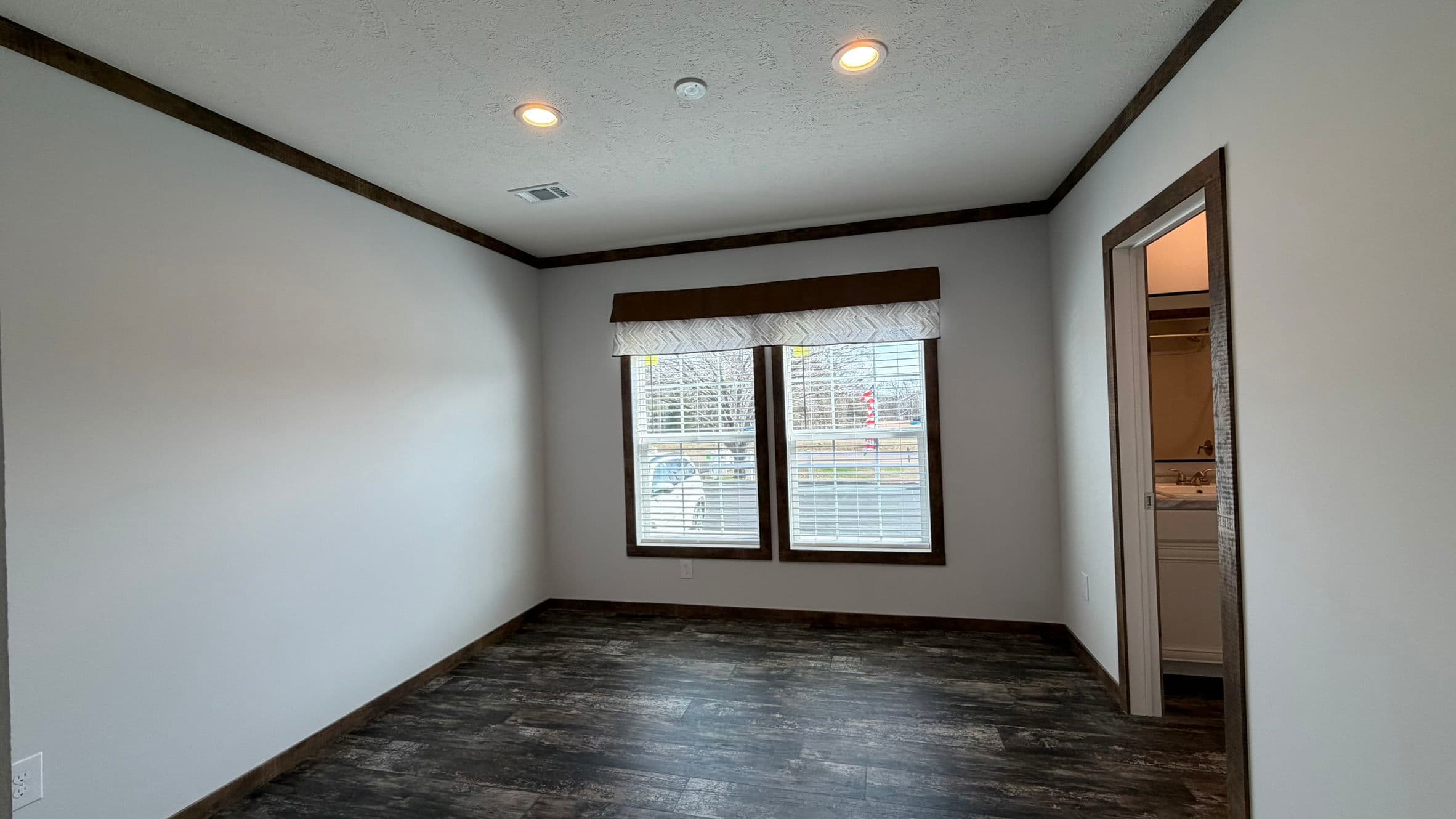 Tyra ii bedroom home features