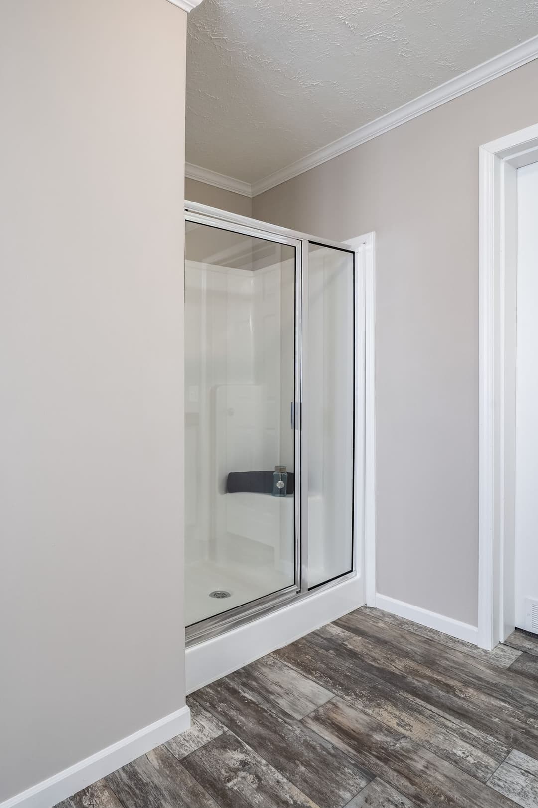 The roddy bathroom home features